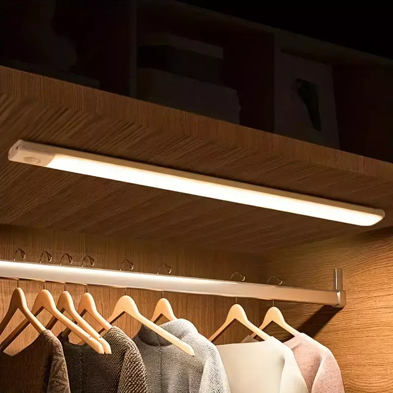 Barra LED con Sensor de Movimiento Recargable USB